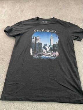 Free State New York City Graphic T-Shirt Size S